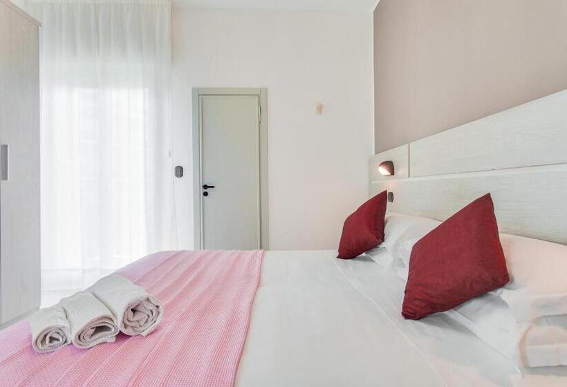 اتاق استاندارد با بالکن, Joli