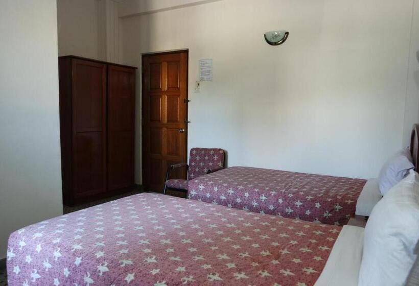 חדר סטנדרט, New Caspian