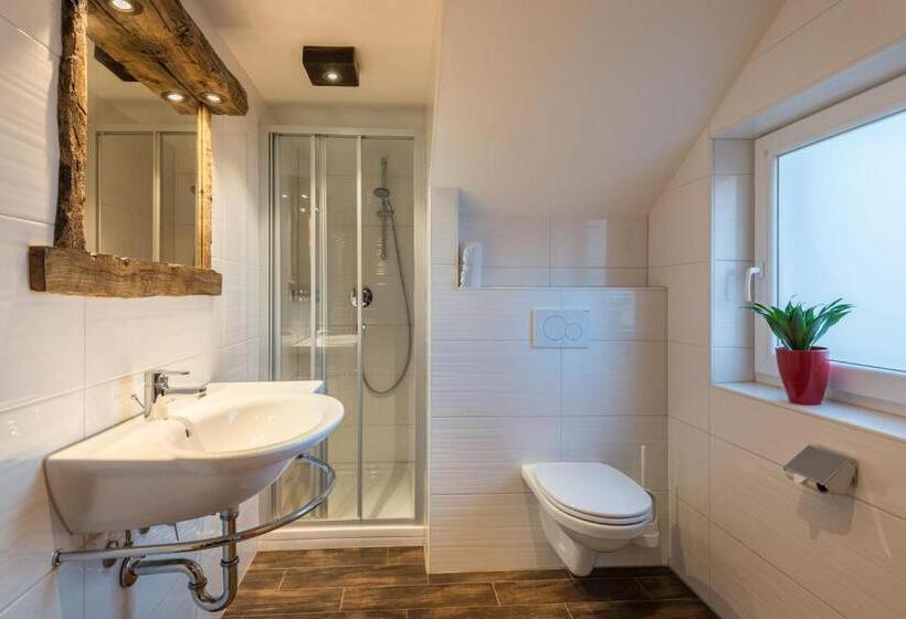 이코노미 룸, Alpenhostel Das Besenhaus