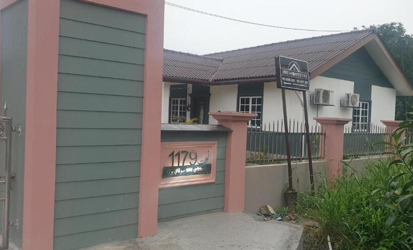 Dom 2 Sypialnie, Mri Residence   Homestay In Sg Buloh With Swimming Pool   No Pork&alcohol Allowed