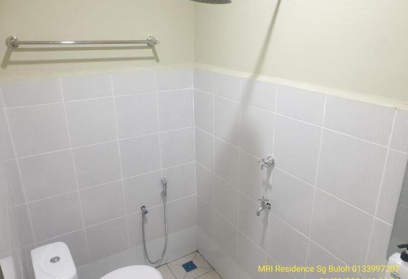 Номер Deluxe, Mri Residence   Homestay In Sg Buloh With Swimming Pool   No Pork&alcohol Allowed