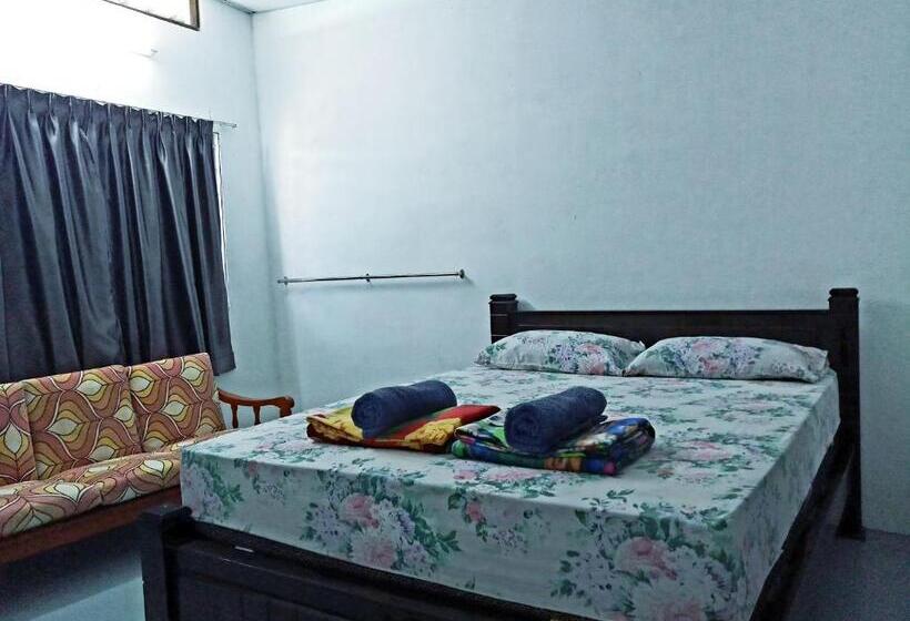 חדר אקונומי, Tony’s Guesthouse At Teluk Bahang