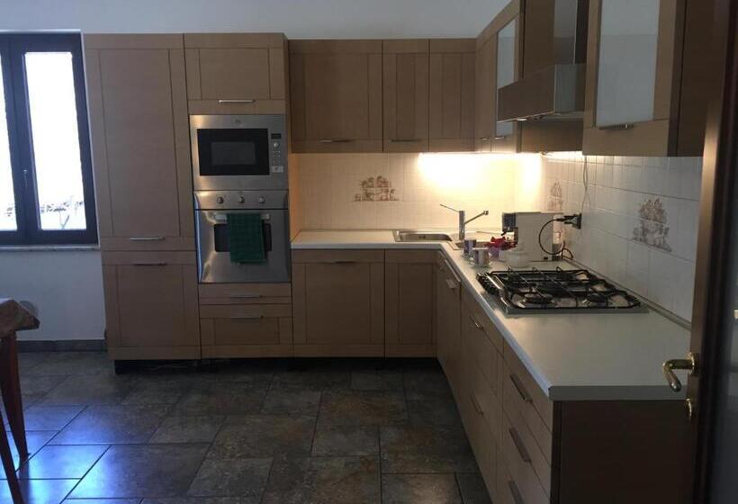 חדר סטנדרט לשלושה, Villa Althea