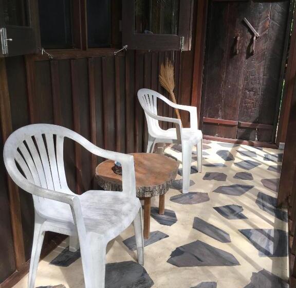 带海景的标准工作室, Lake View Bungalows