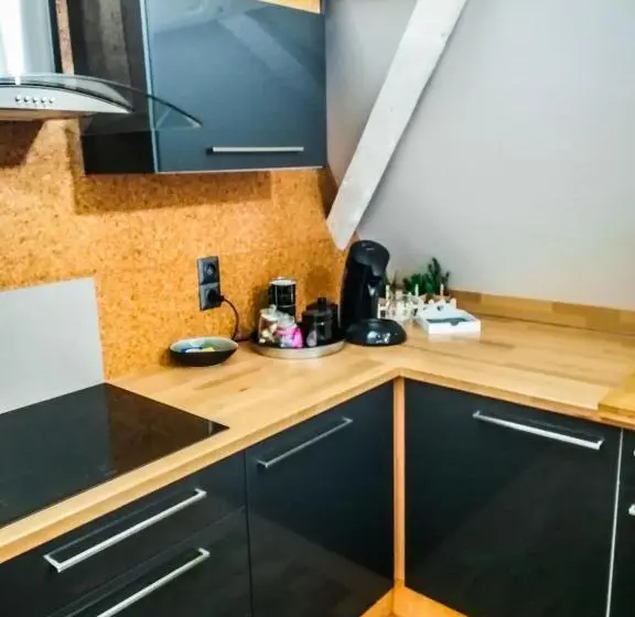 اتاق استاندارد, Skindles Guesthouse