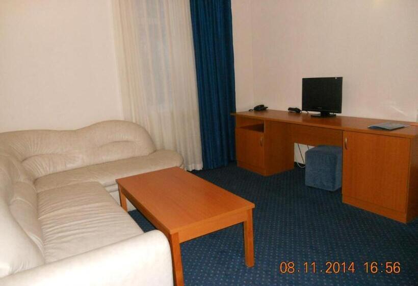 Люкс, Family Hotel Helios