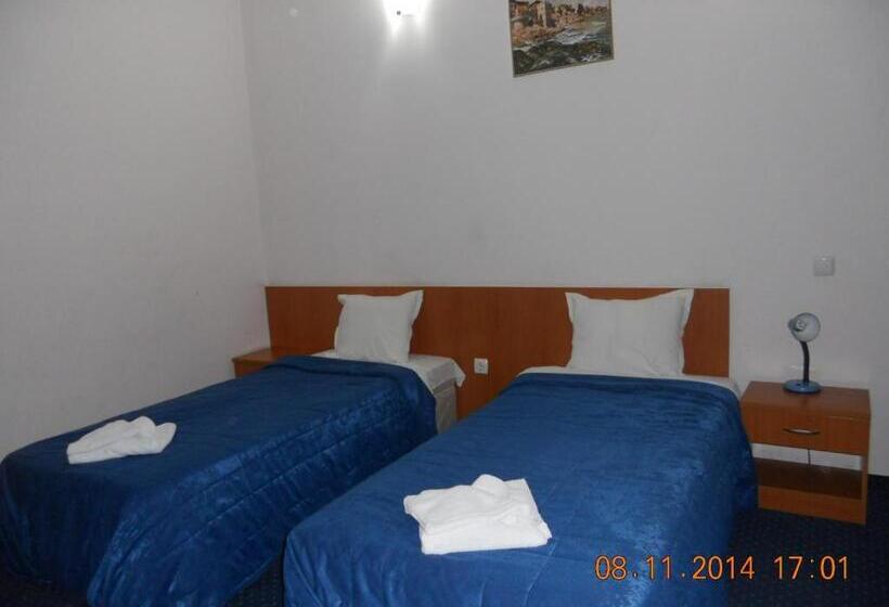 Номер Стандарт, Family Hotel Helios
