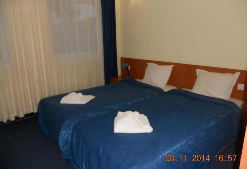 Номер Стандарт, Family Hotel Helios