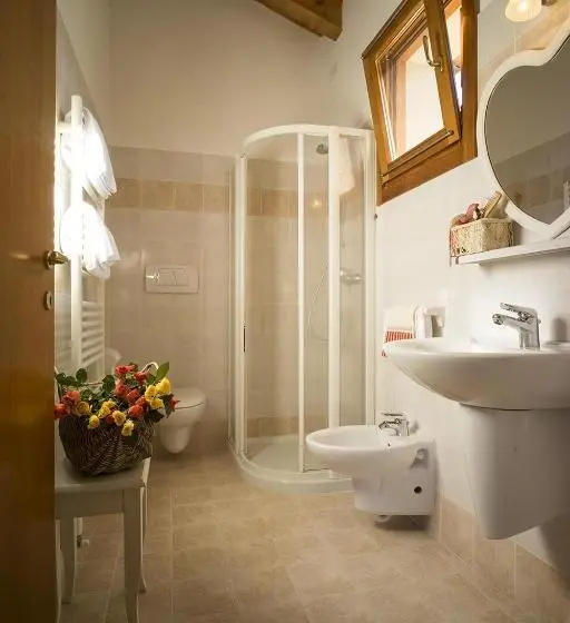 اتاق استاندارد, Agriturismo Il Follo
