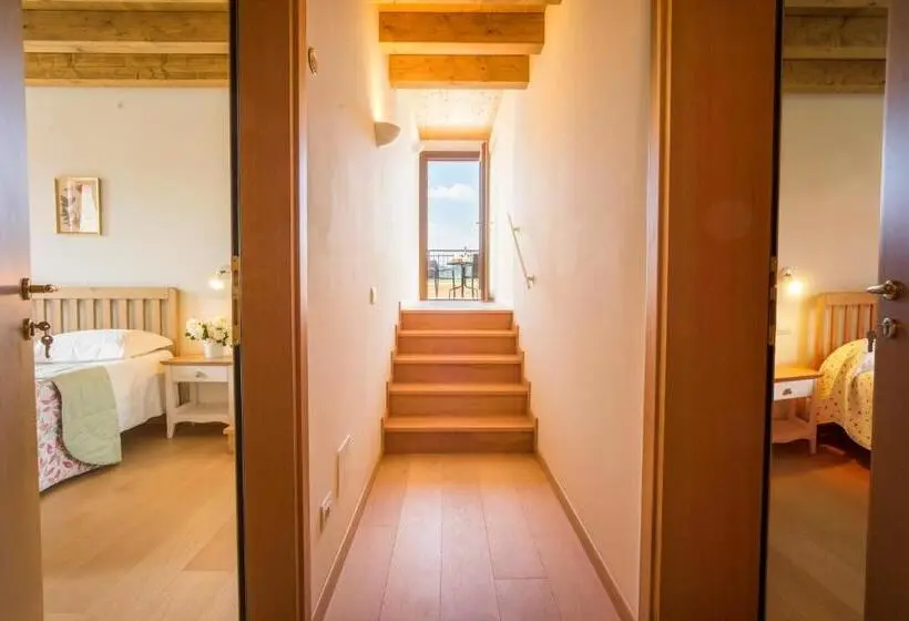 اتاق لوکس با بالکن, Agriturismo Il Follo