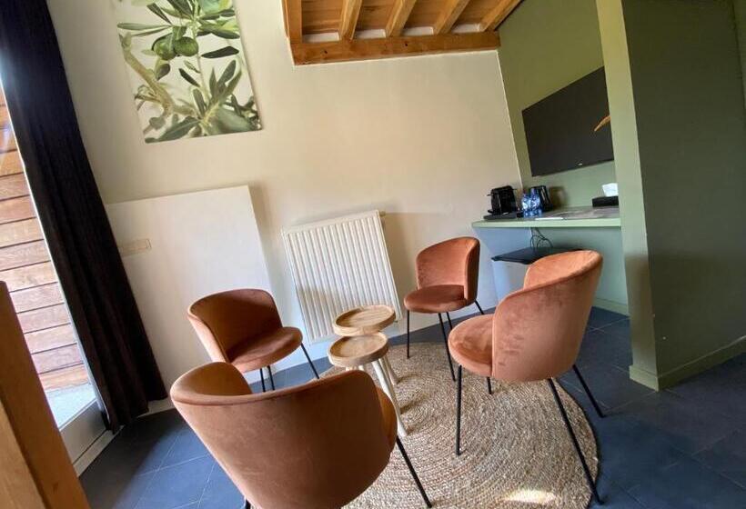 家庭间, Logies De Hoogmolen