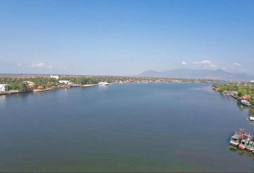 ویلای 1 خوابه, Garden Riverside