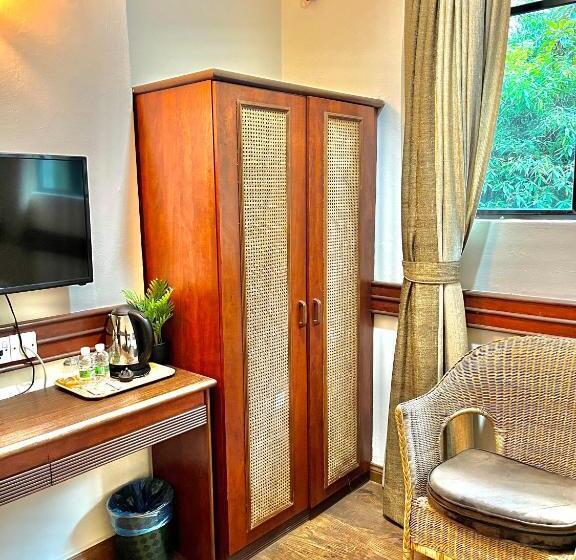 غرفة ديلوكس, Melur Inn