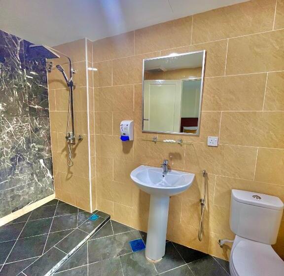 اتاق لوکس, Melur Inn