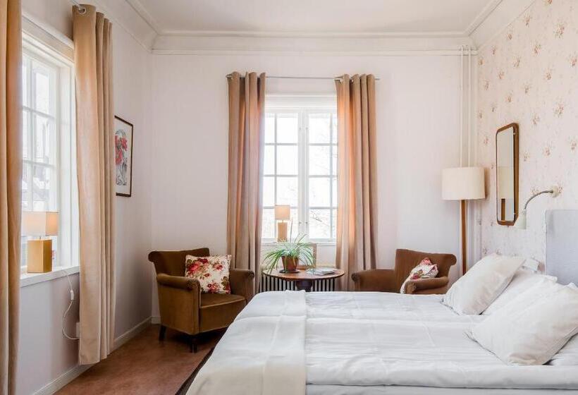 Номер Стандарт, Wij Trädgårdar