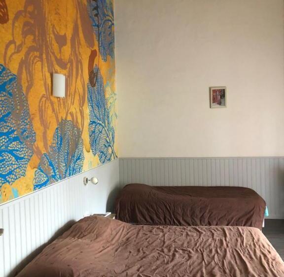 شقة غرفتين, L Incantu