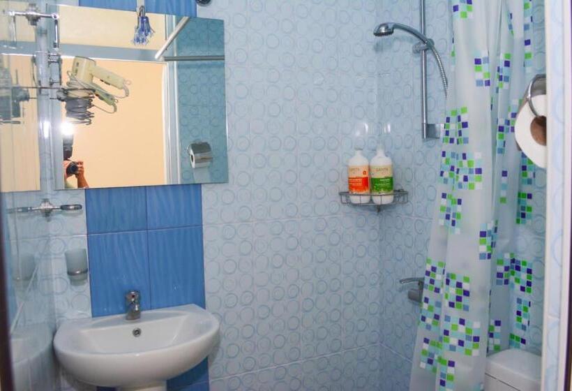 اتاق استاندارد با بالکن, Old Bridge B&b