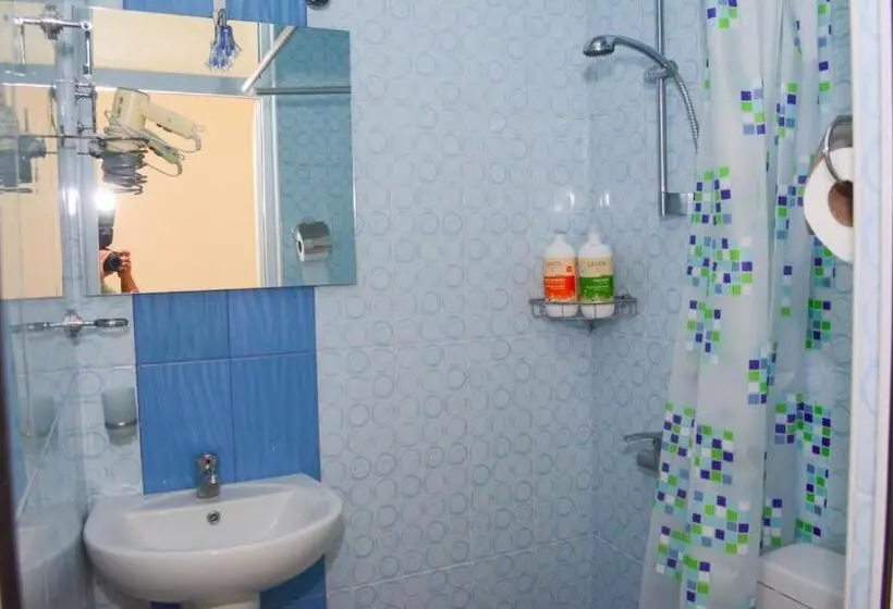 اتاق استاندارد با بالکن, Old Bridge B&b