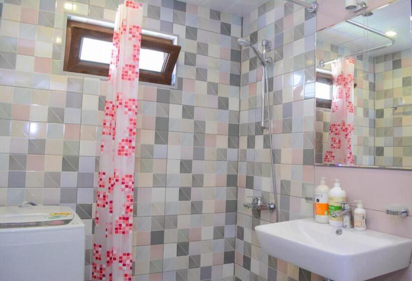 اتاق استاندارد با بالکن, Old Bridge B&b