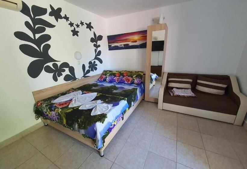 استودیوی استاندارد, Casa Maria Saturn