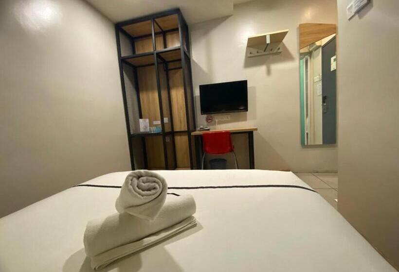 Номер Deluxe, Smile Hotel Selayang Point