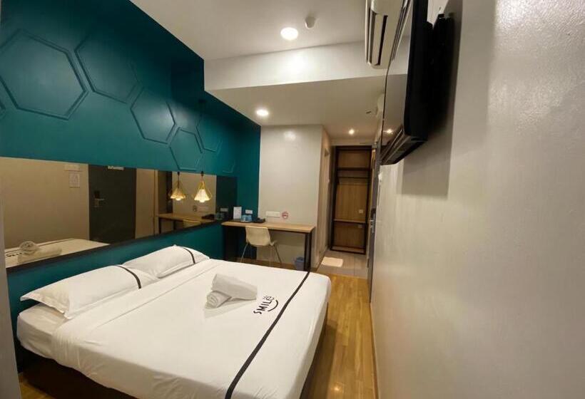 Номер Deluxe, Smile Hotel Selayang Point