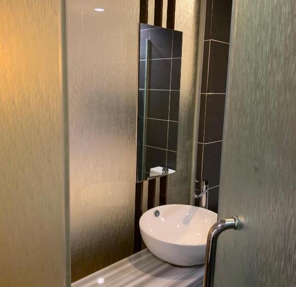 Номер Премиум, T+ Hotel Sungai Petani