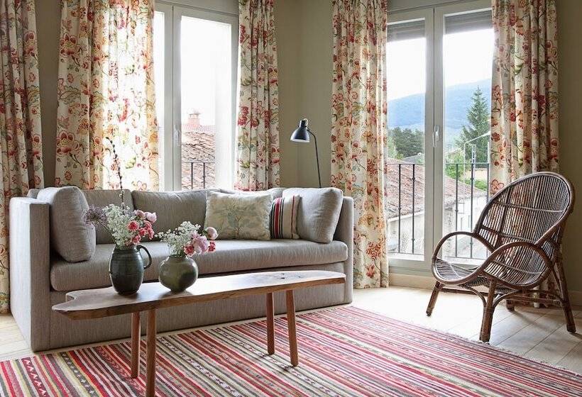 高级套房, Artesa Suites & Spa