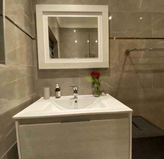 침실 3개 아파트, Beautiful Abalone