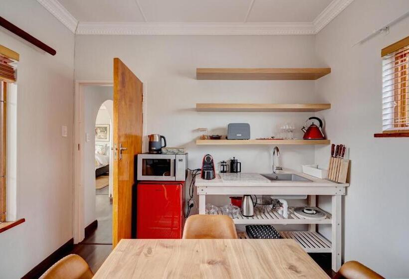 침실 3개 아파트, Beautiful Abalone