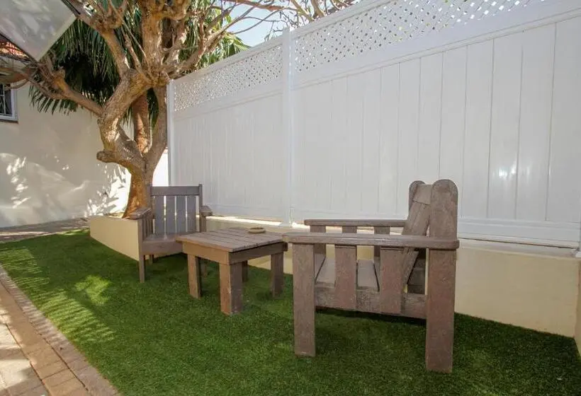 اتاق استاندارد, Coweys Corner