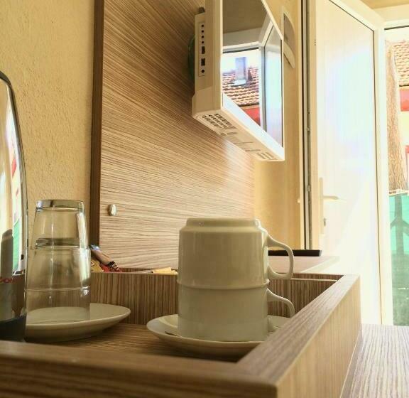 ベーシックルーム, Arp Dalyan