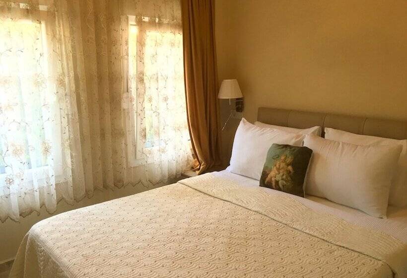 ファミリールーム, Arp Dalyan