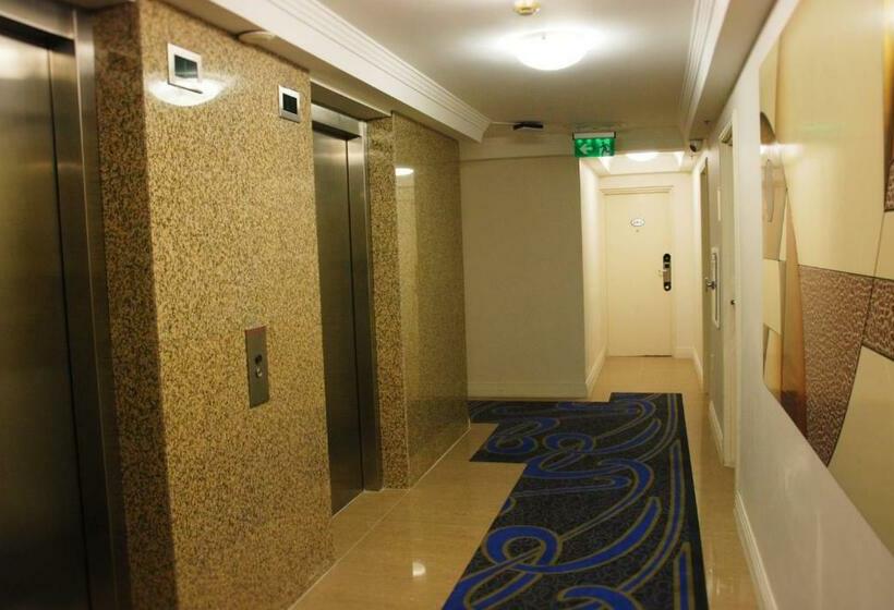 اتاق استاندارد, Astor Metropole