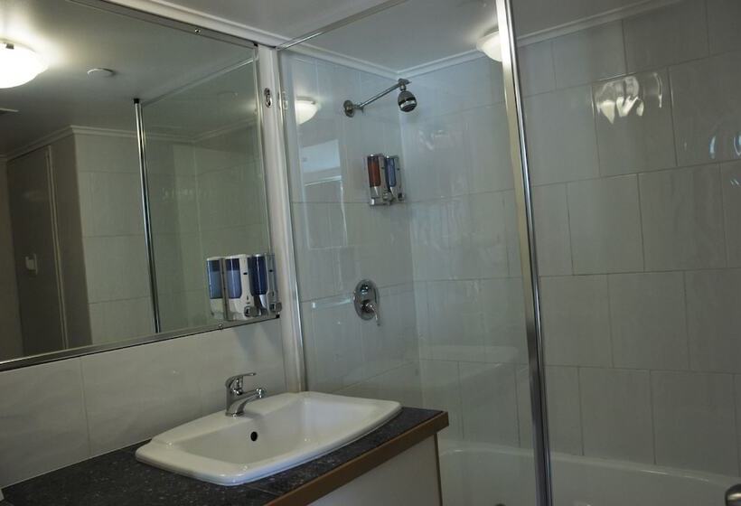 اتاق استاندارد, Astor Metropole