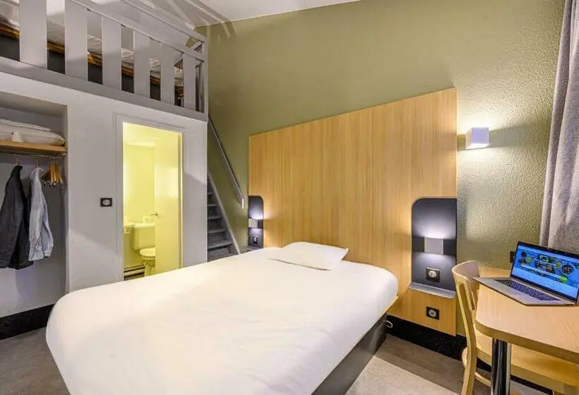 Standard Neljän Hengen Huone, B&b Hotel Lorient Lanester