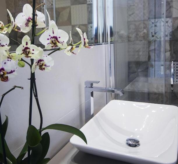 套房配有游泳池, Bv Kalafiorita Resort