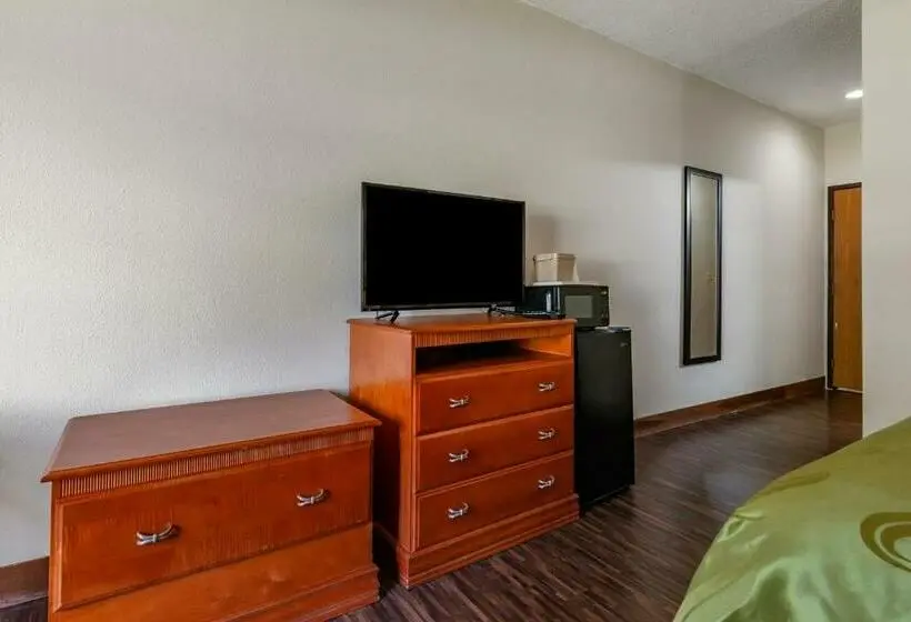 Standard-huone, Quality Inn Redgranite