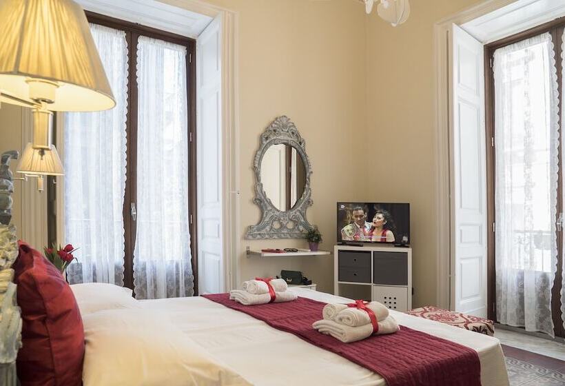 سوییت لوکس, Rossocorallo B&b