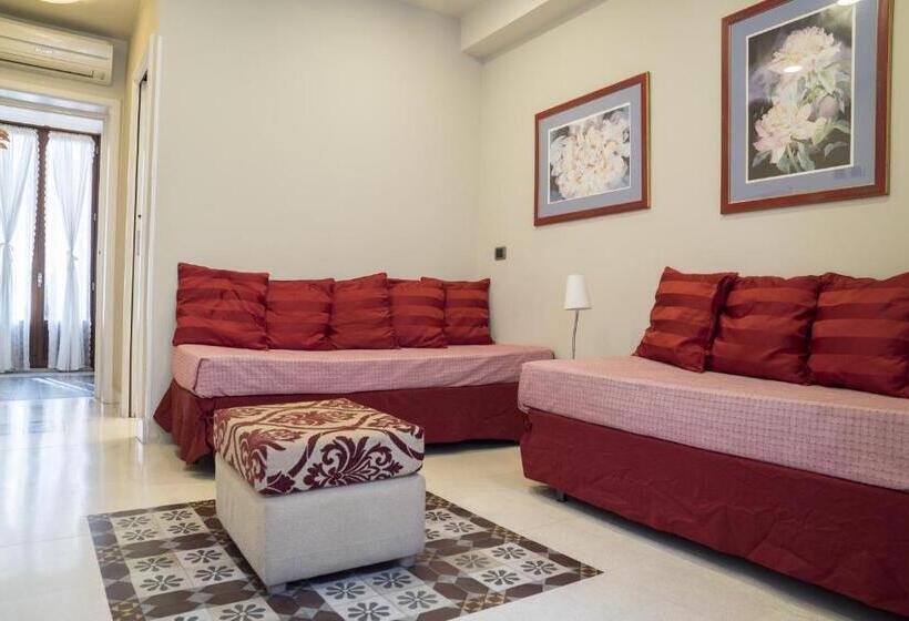 اتاق استاندارد چهار تخته, Rossocorallo B&b