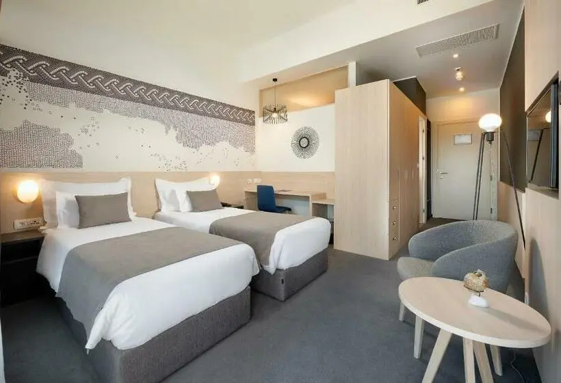 Superior-huone Parveke, Salona Palace