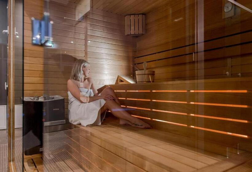 חדר דלוקס עם מרפסת, Salona Palace