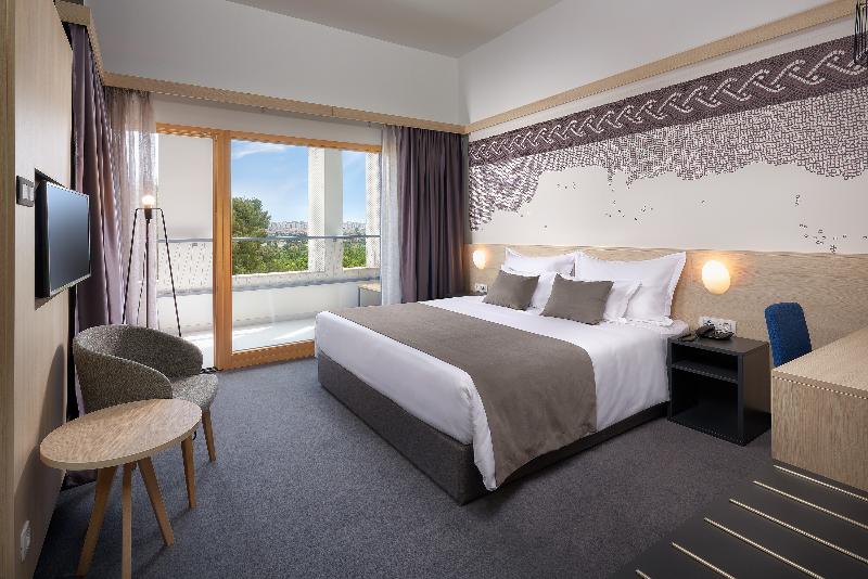 חדר סופריור עם מרפסת, Salona Palace