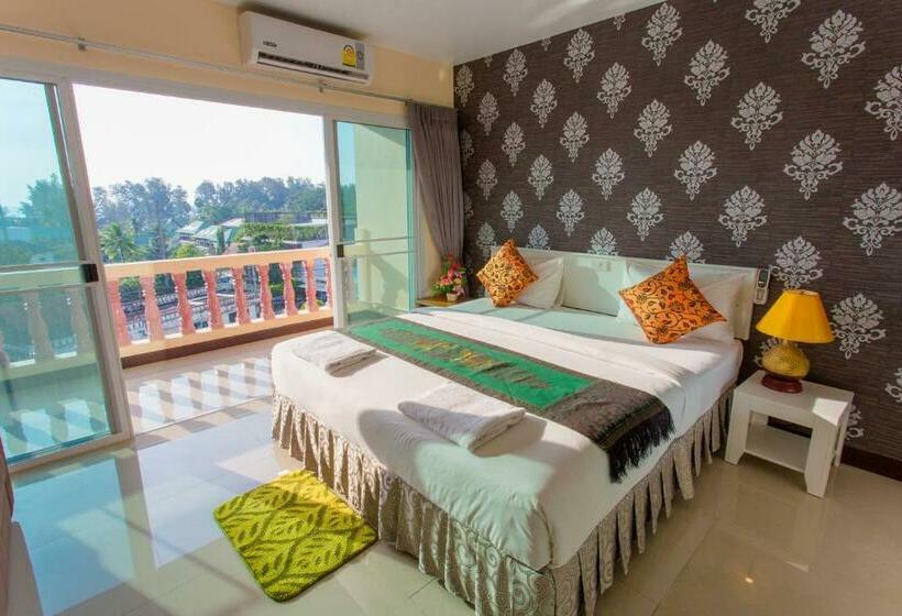 חדר סטנדרט נוף לים עם מרפסת, Surin Sunset Hotel   Sha