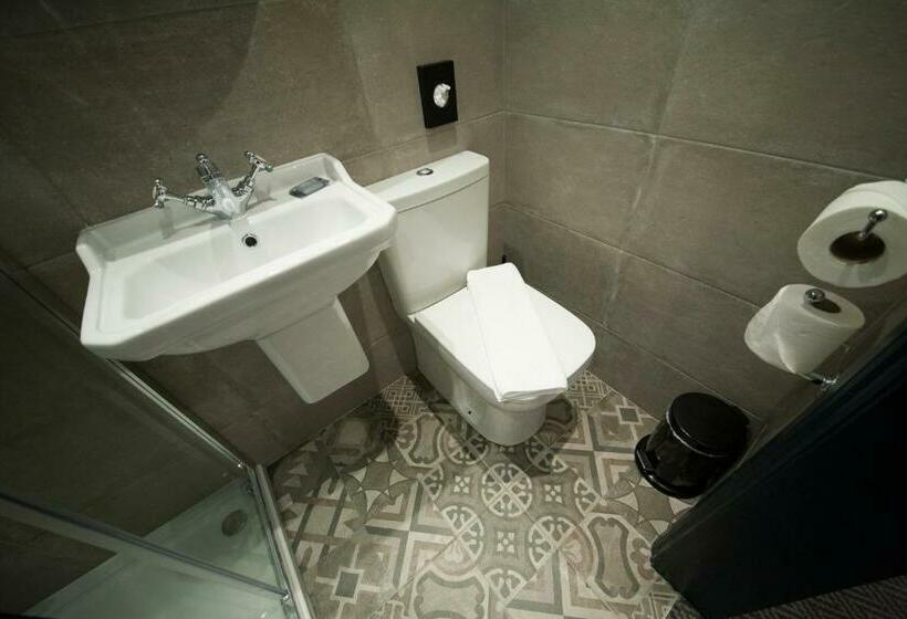 싱글 디럭스 룸, The House Of Toby