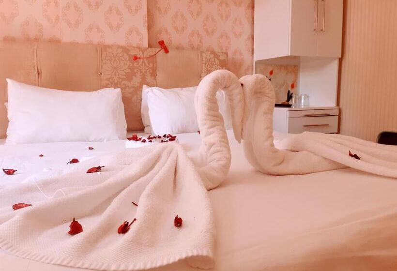 Family Connecting Room