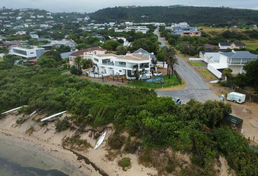 Номер Deluxe, Sunshowers Plett