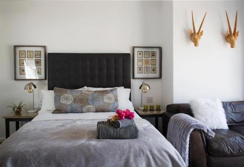 Family Suite, Sunshowers Plett