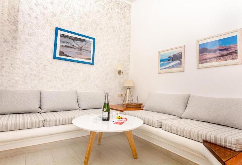 带2个卧室的公寓, R2 Maryvent Beach Apartments