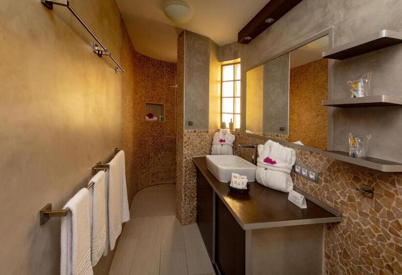 带1个卧室的带海景的公寓, R2 Maryvent Beach Apartments